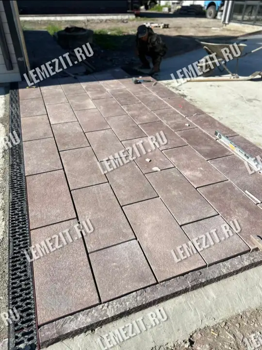 купить плиты мощения из натурального камня лемезита